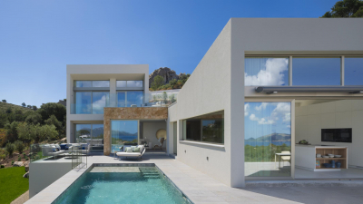 Zeitgenössische Neubauvilla in Bonaire Alcudia mit Meerblick